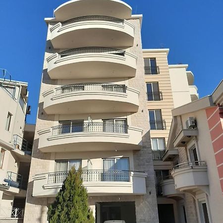 Apolon Apart Susanj Ngoại thất bức ảnh